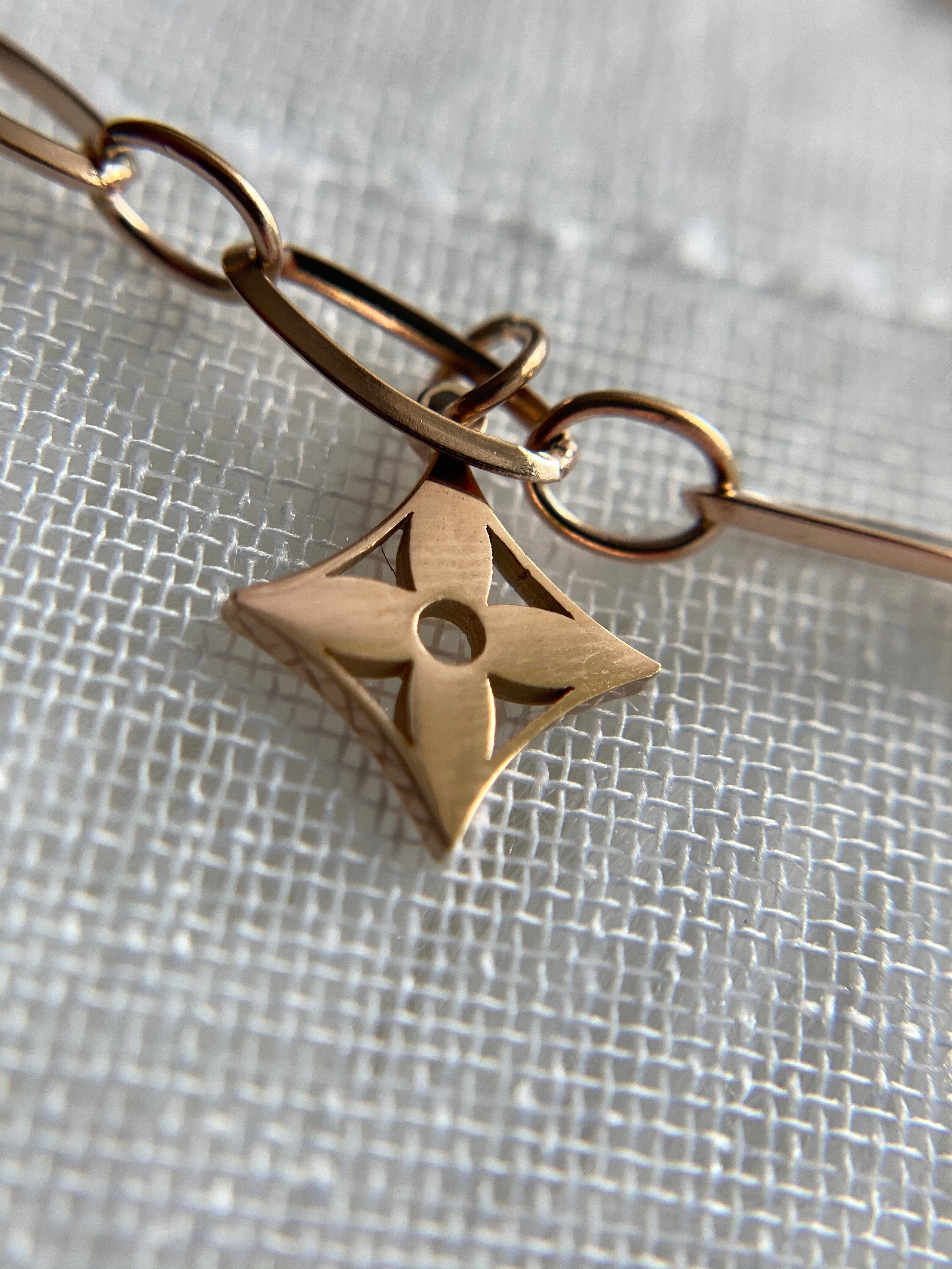 TOP Louis Vuitton LV Elegant Chain Bracelet