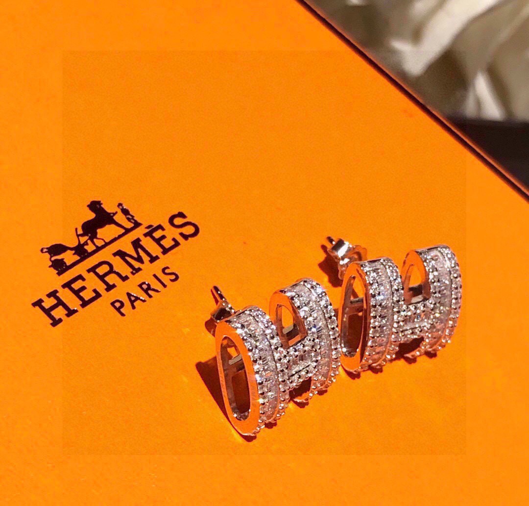 TOP HERMES Diamond H Earring