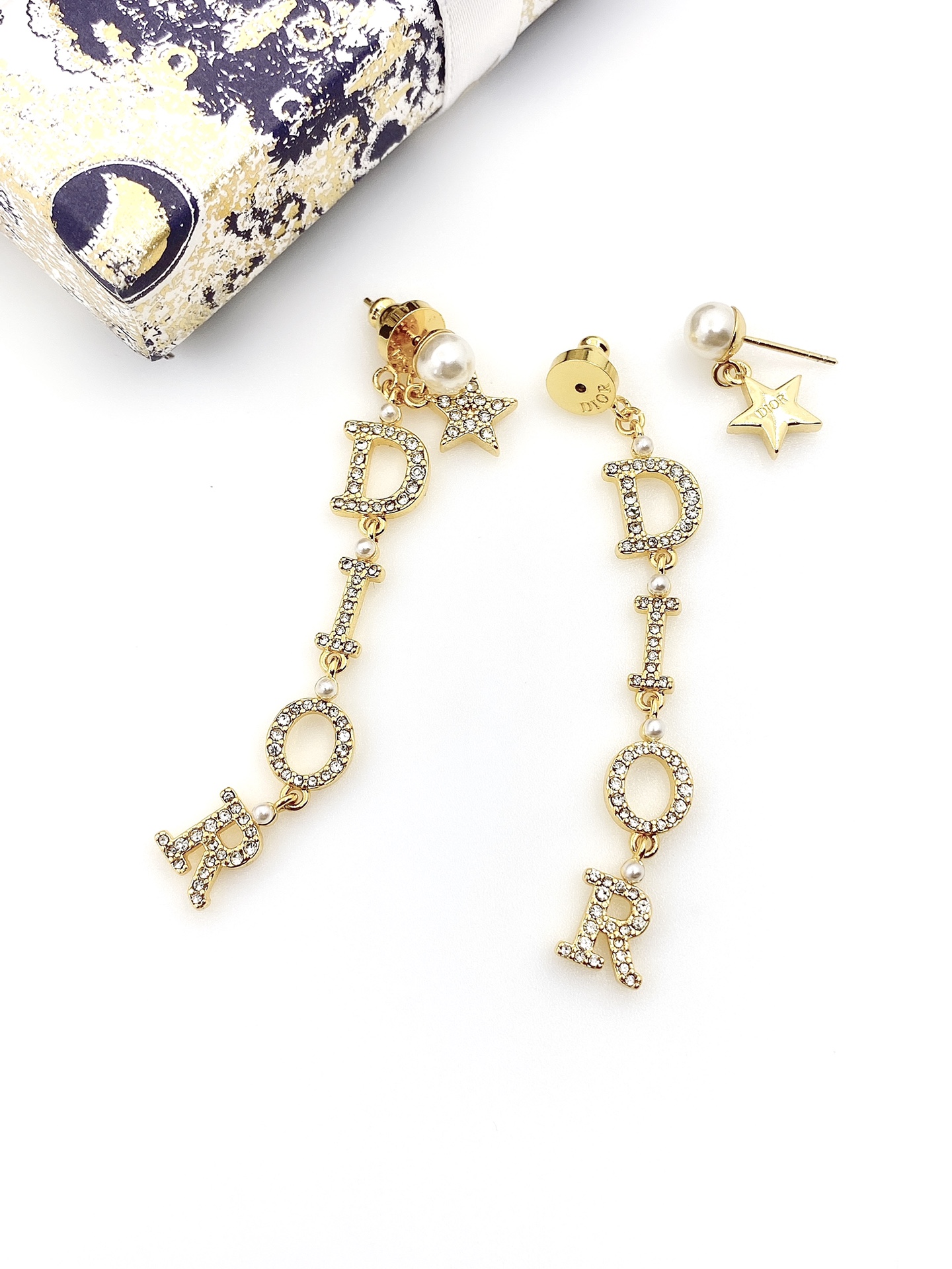 TOP Christian Dior Letter Diamond Star Pearl Earrings - Gold
