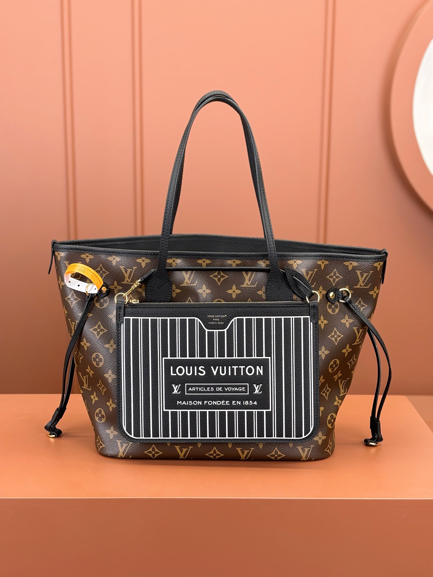 TOP Louis Vuitton LV  Neverful INSIDE OUT Bag 31x28x14cm - 2 Colors