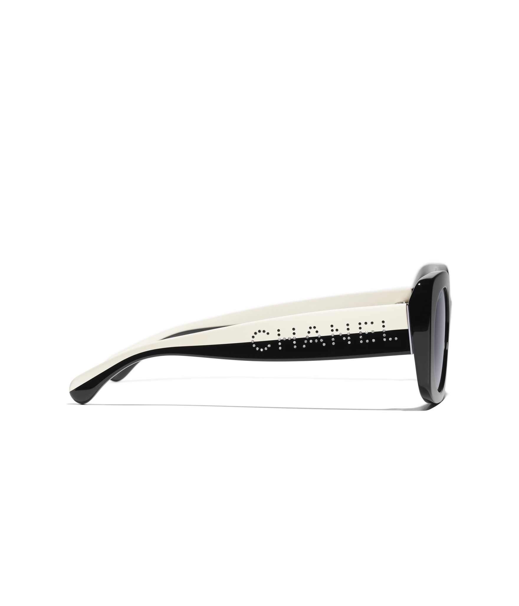 CHANEL Square Sunglasses A71779X08101S