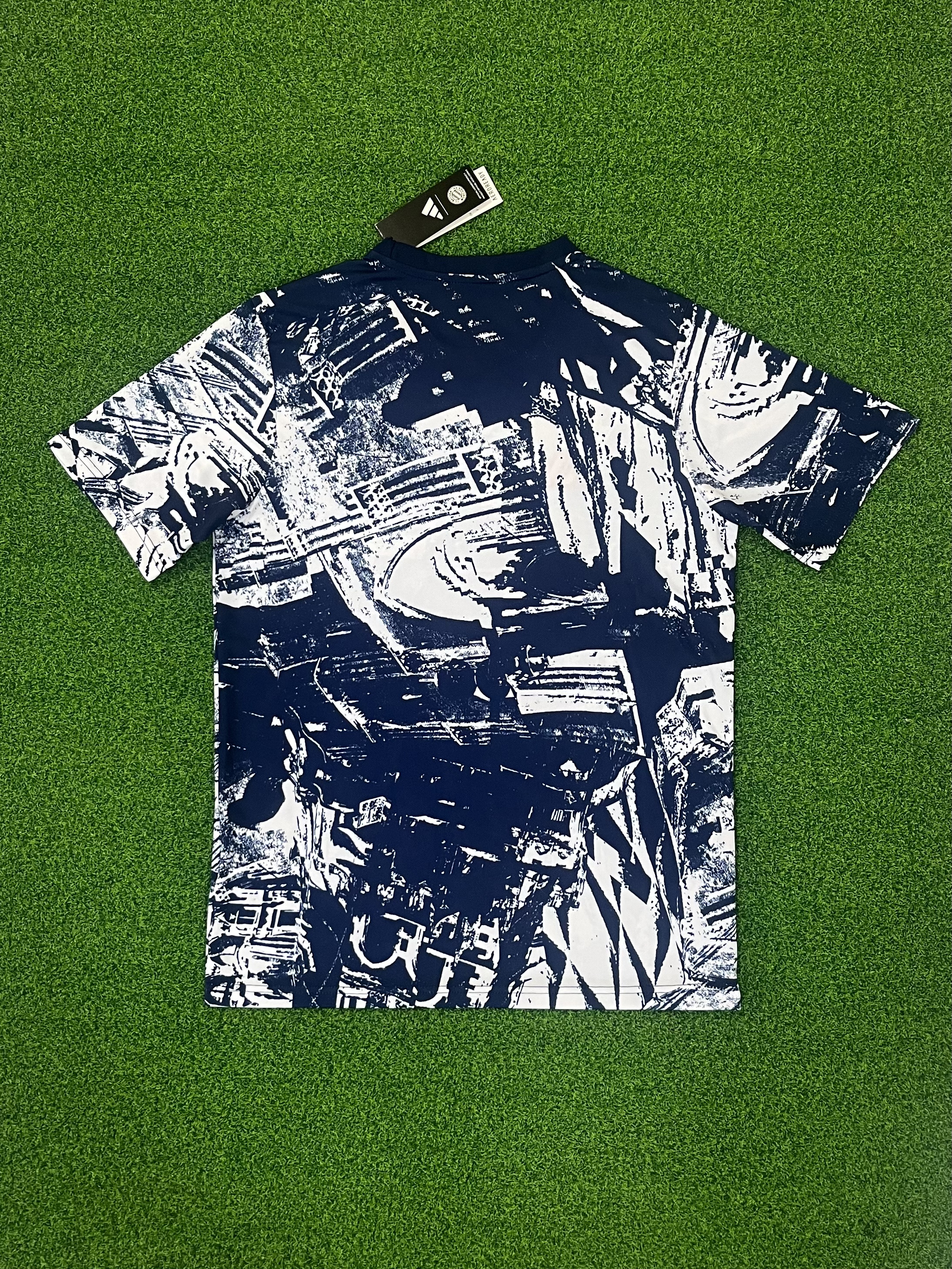 2425 Bayern  Football  jersey.Player embroidery version