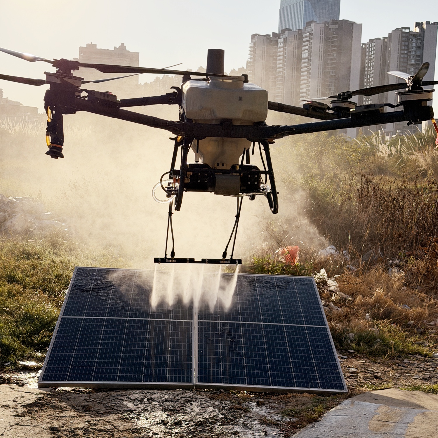 Automatic Photovoltaic Solar Panel Effective Cleaning Washing Drone Equipment for House Roof Facade and Solar Panel Cleaning