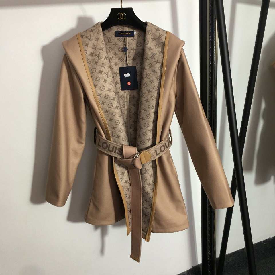TOP Louis Vuitton LV L*V Belted Short Wrap Coat - Beige