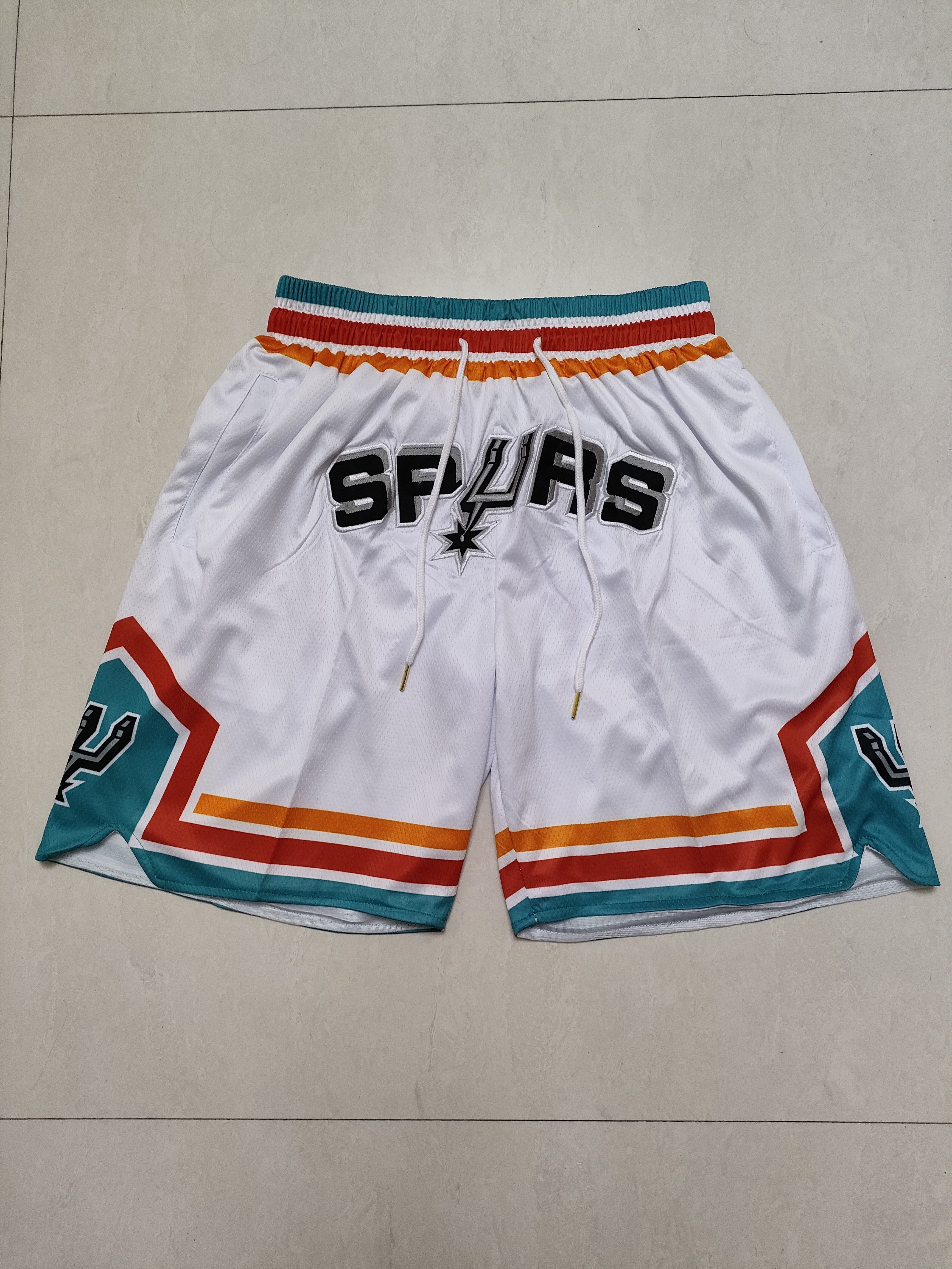 San Antonio Spurs White City Edition Pocket