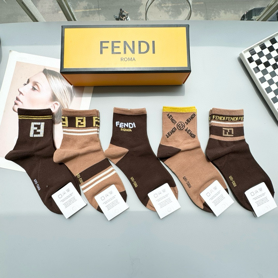 TOP FENDI Socks - 5 Pieces as a Set