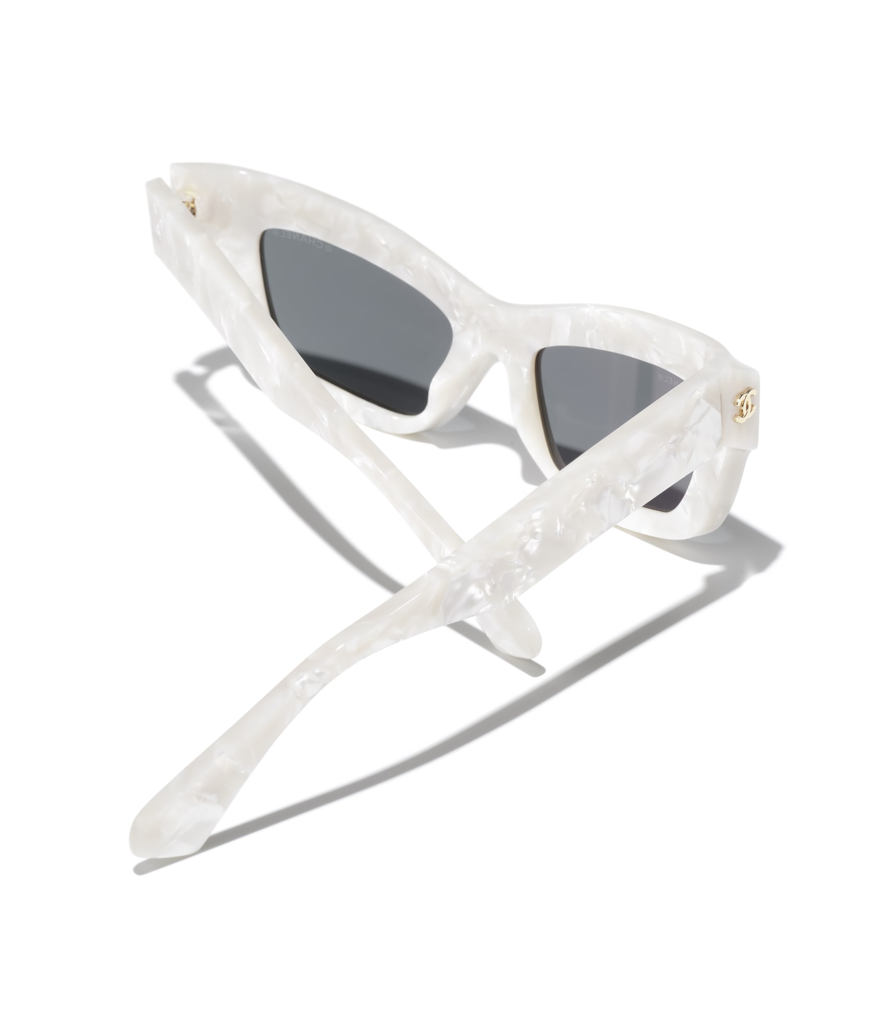 CHANEL Cat Eye Sunglasses A71791X08101S