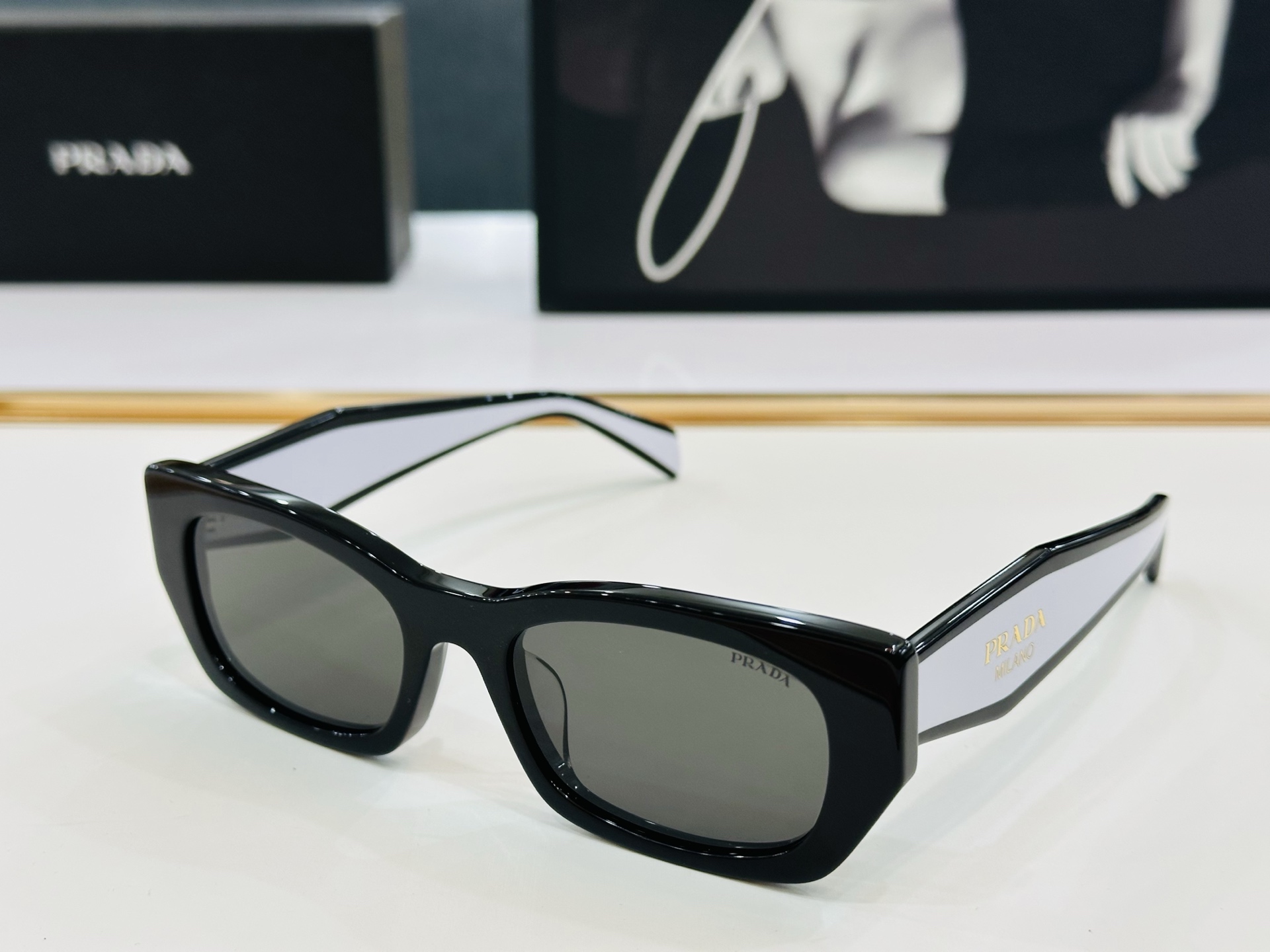 TOP PRADA Sunglasses - 6 Colors