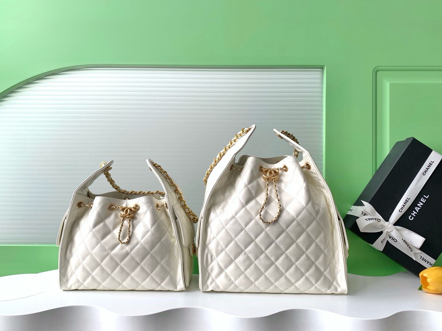 TOP CHANEL Hobo Shopping Bag 26x30x14cm/30x15x40cm - White