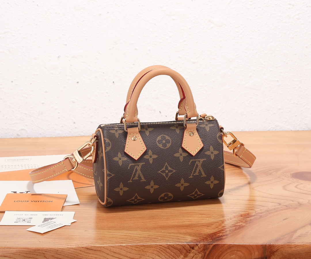 TOP Louis Vuitton LV  Speedy Handbag  16 x 10 x 7.5cm -Brown