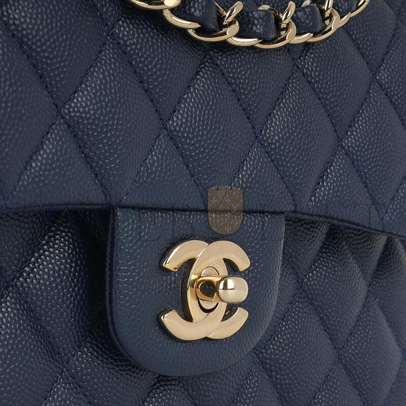 CHANEL SMALL CLASSIC FLAP  (23*14.5*6cm)