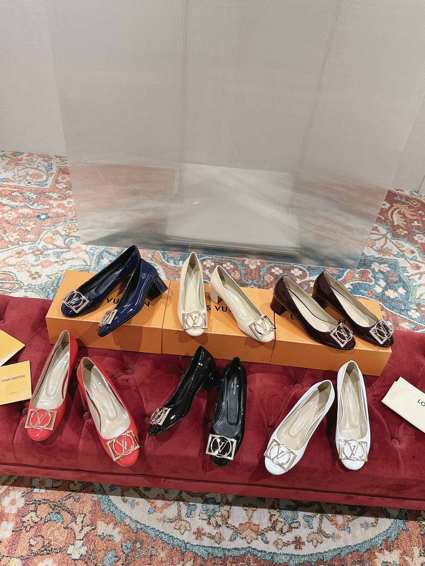 TOP Louis Vuitton LV Urban Twist Pumps - 6 Color