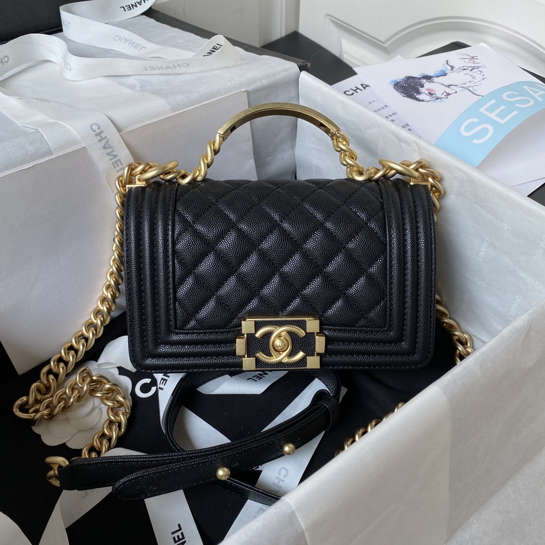 TOP CHANEL Metal handle Le Boy Bag 20cm/25cm - Black & GHW