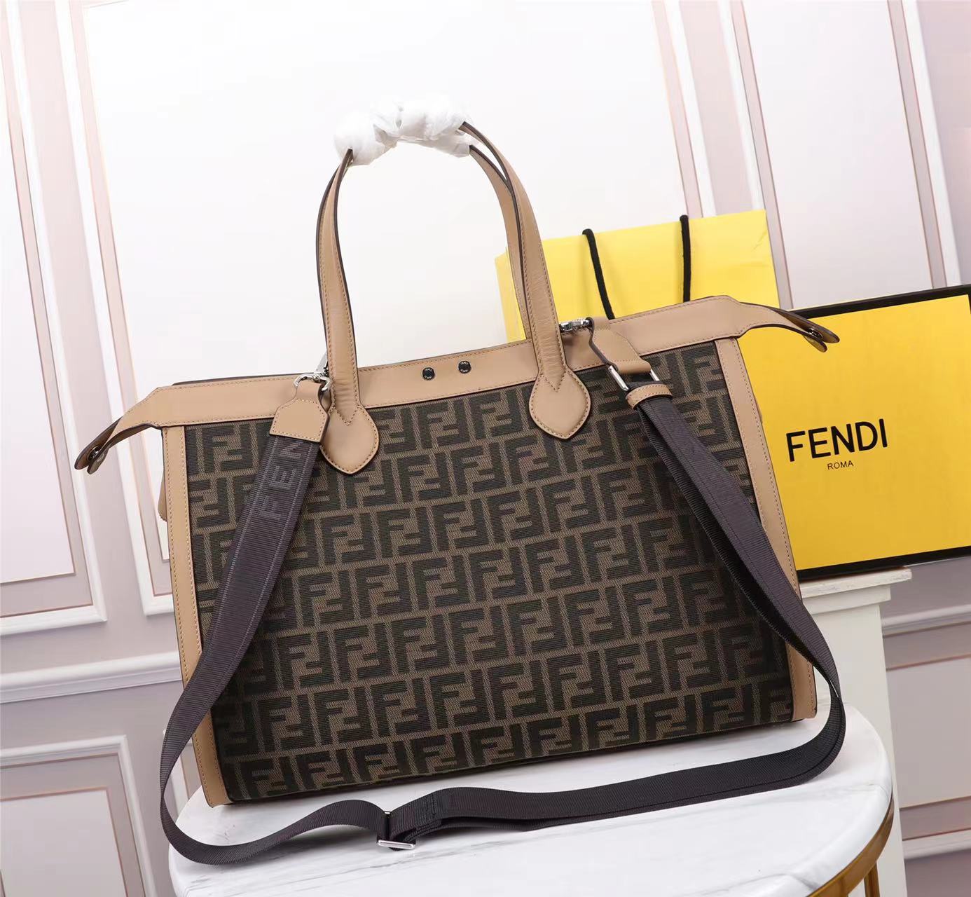 TOP FENDI FENDI ISeeU Forty8 HandBag - Brown