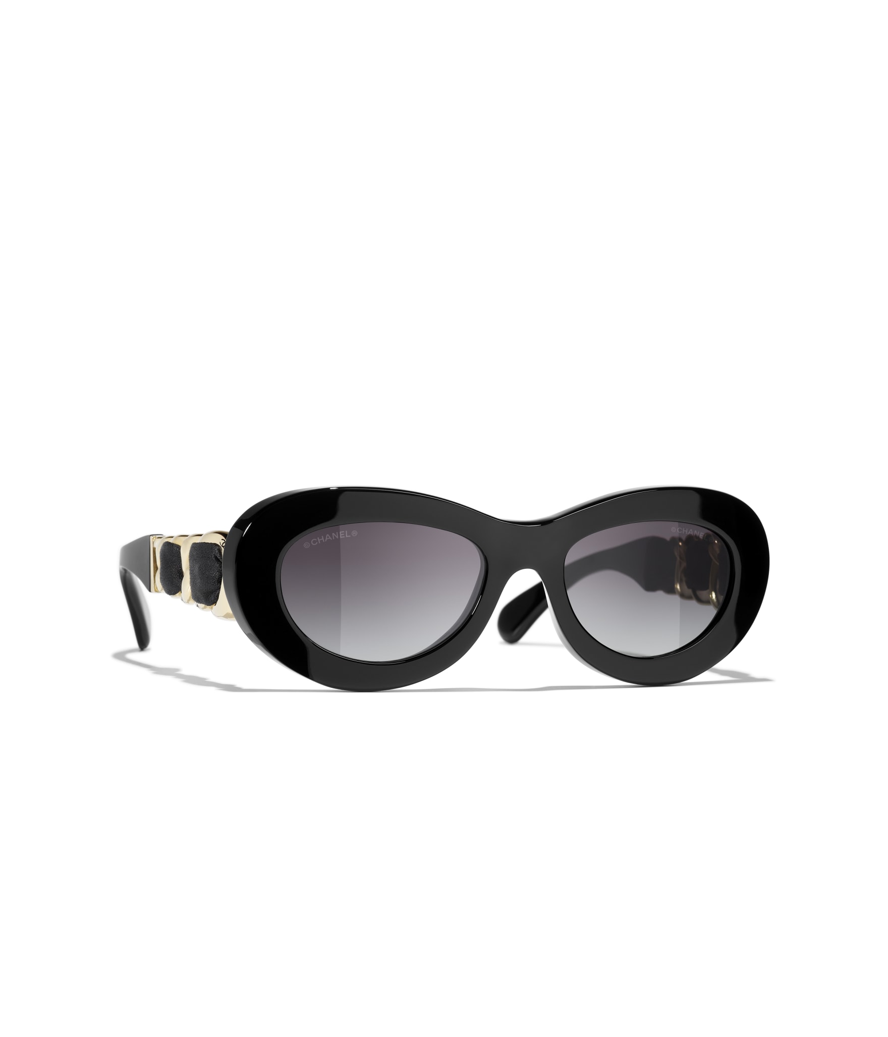 CHANEL Oval Sunglasses A71748X06077S
