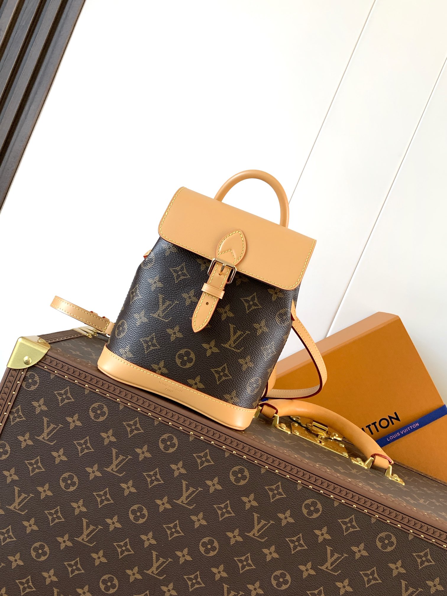 TOP Louis Vuitton LV Soho Backpack Monogram Canvas 17x23x8cm/24x32x9cm - Brown
