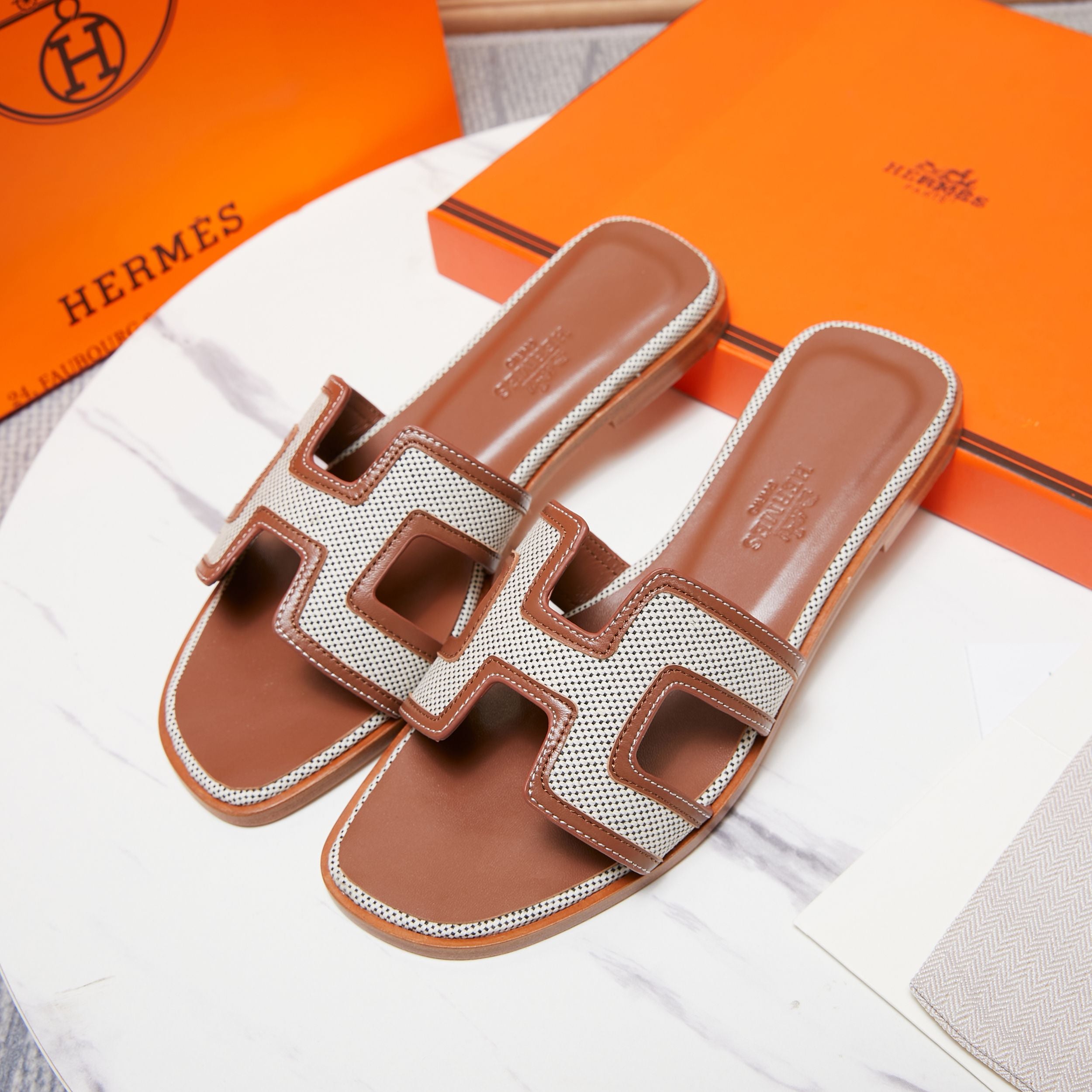TOP HERMES Oran Sandals Denim 22 - Brown/Cream