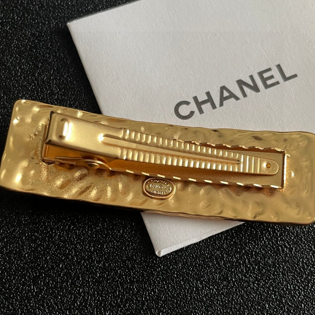 TOP CHANEL Hairpin - Gold