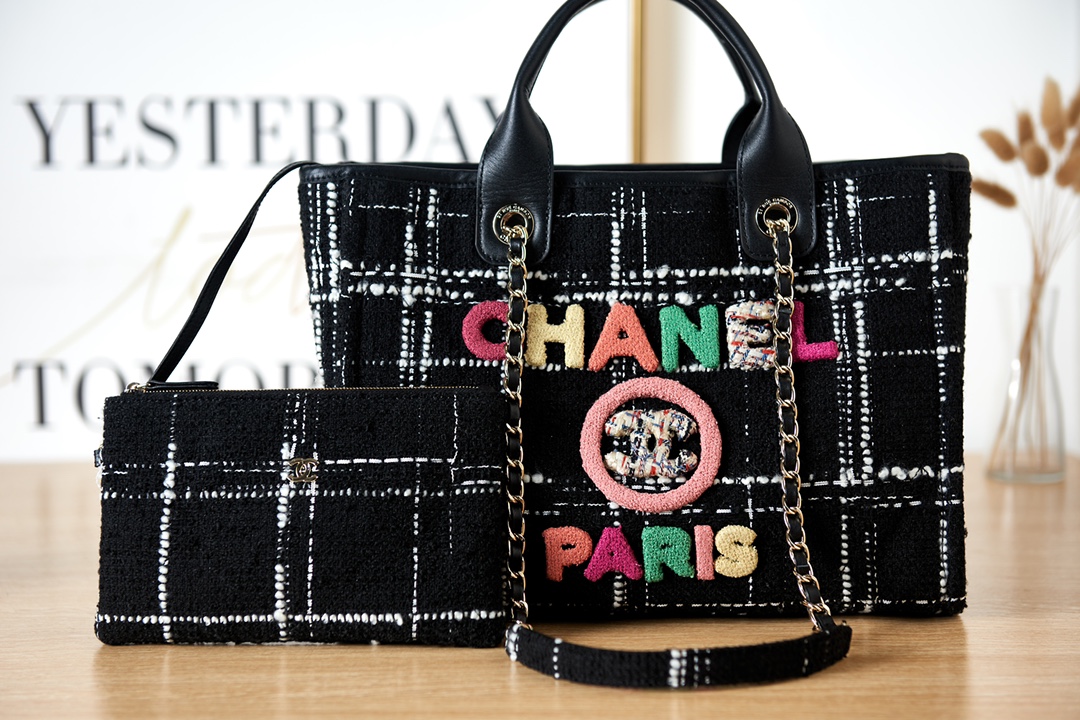 TOP CHANEL Deauville Bag with Colorful Letters 33cm/38cm - Black