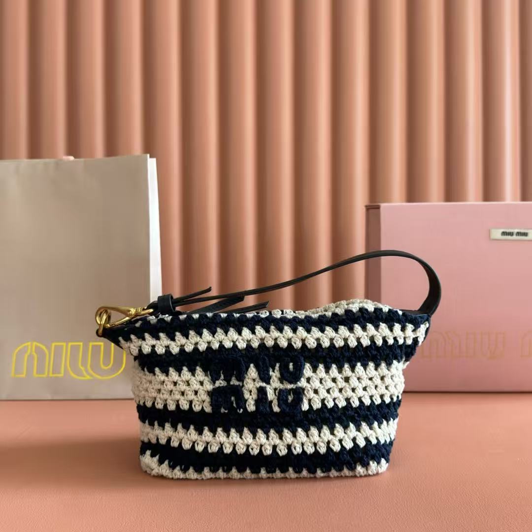 Miu Miu striped crochet shoulder bag (7A regular version)