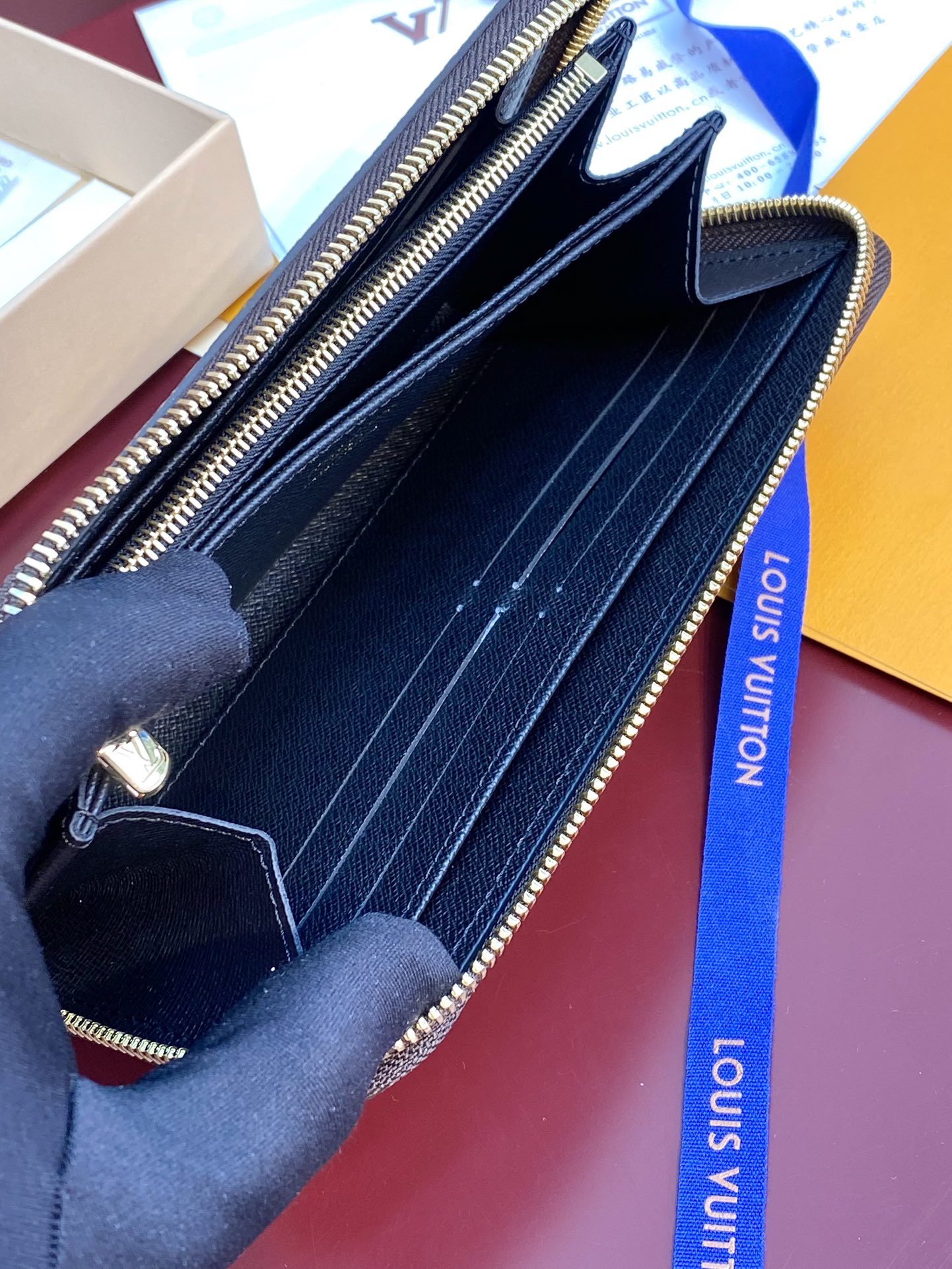 TOP Louis Vuitton LV Zippy Wallet Eclipse Canvas 19x10cm - Khaki