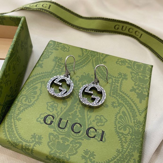 TOP GUCCI Interlocking Double G Vintage Drop Earrings