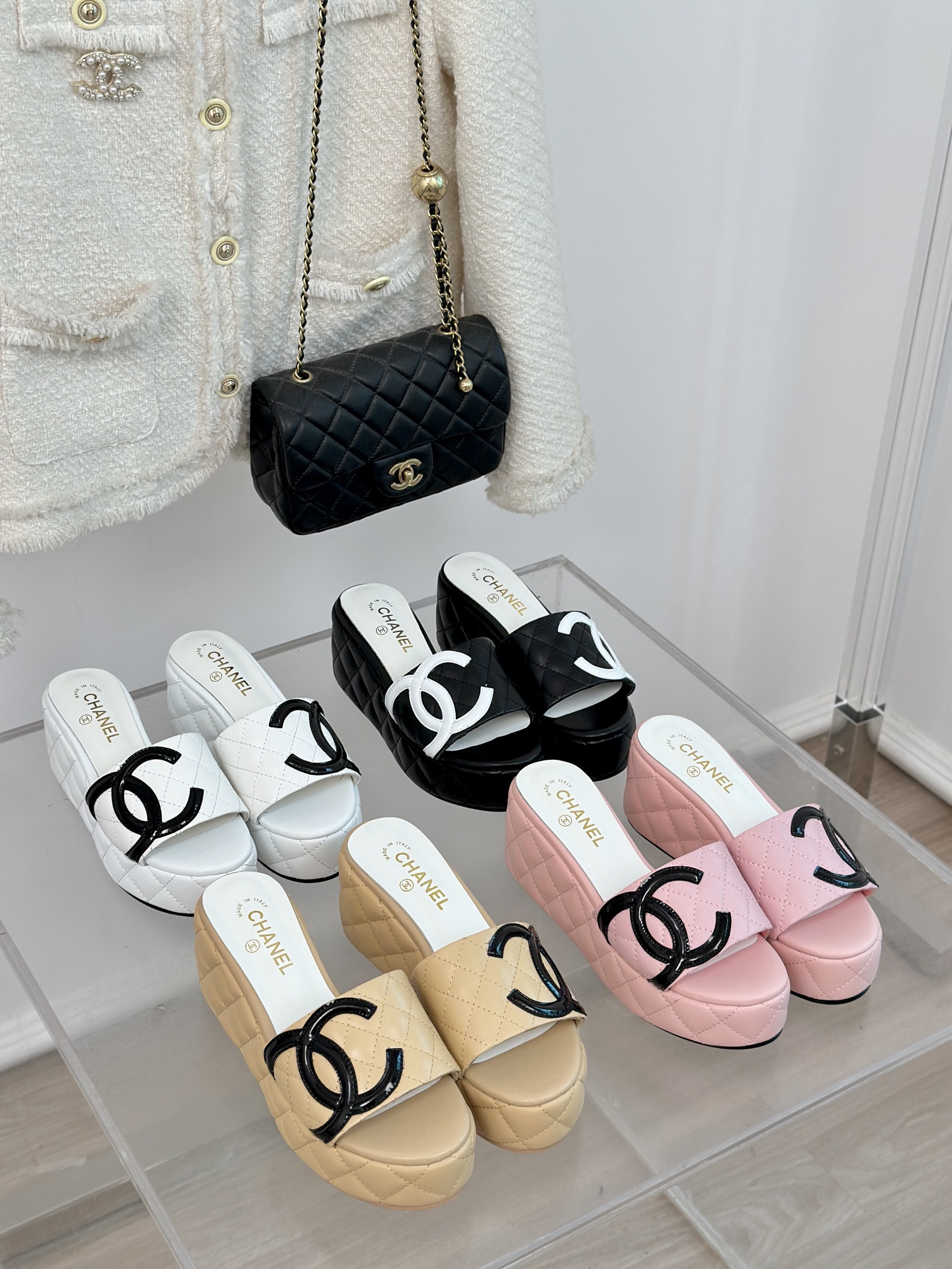 TOP CHANEL CC Thick Sole Slides - 4 Color