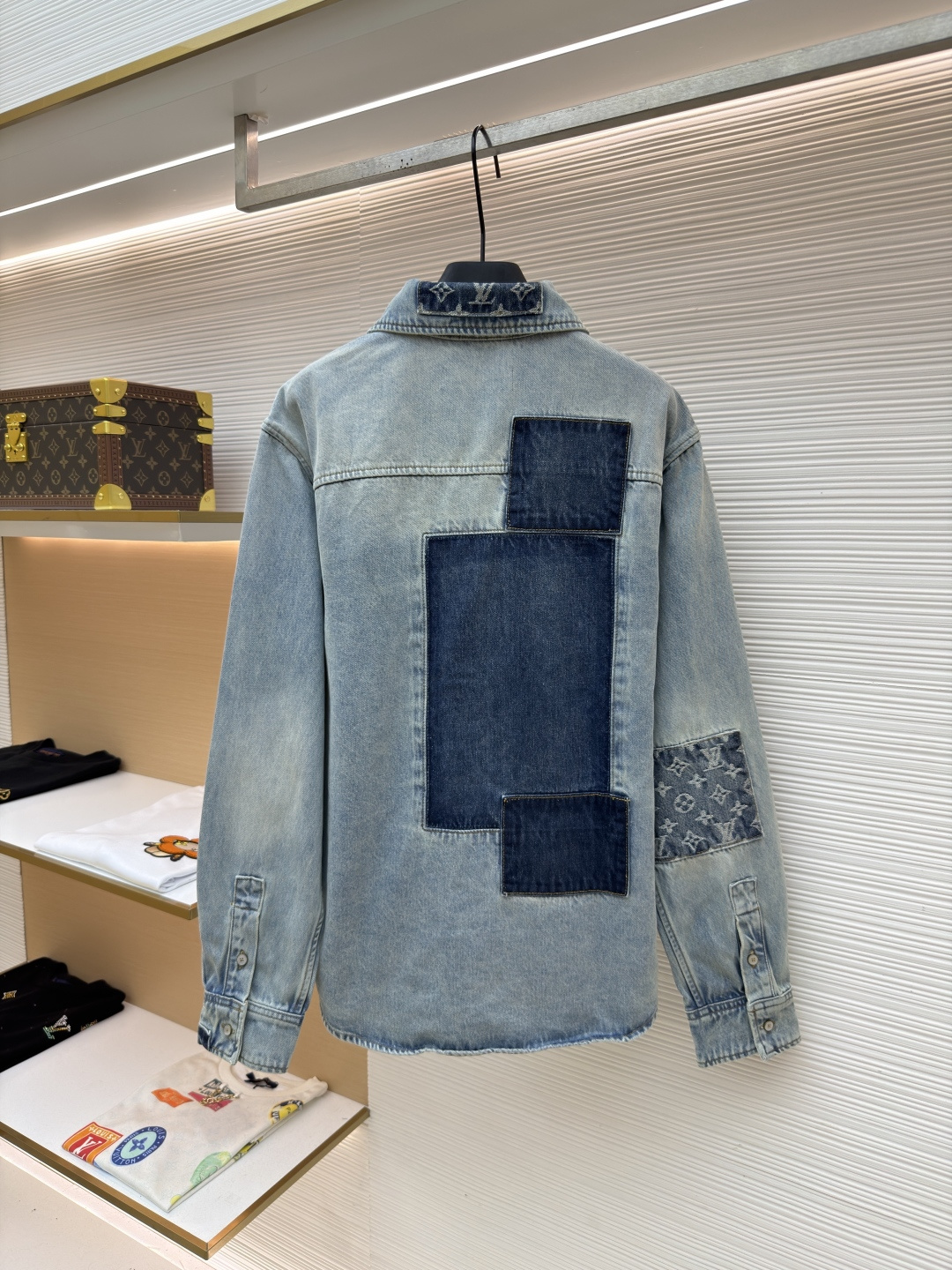 LOUIS VUITTON 字母提花补丁水洗牛仔衬衫外套