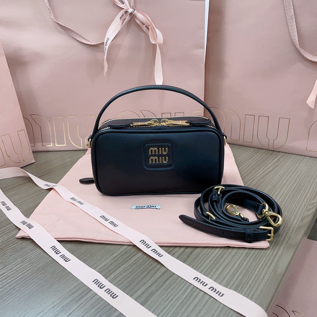 TOP Miu Miu Calfskin Box Bag 18 x 9.5 x 6.5 cm - 3 Color