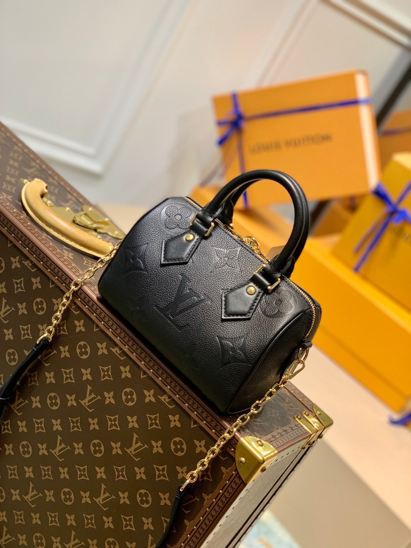 TOP Louis Vuitton LV Speedy Bandouliere 20  20x13.5x12cm- Black