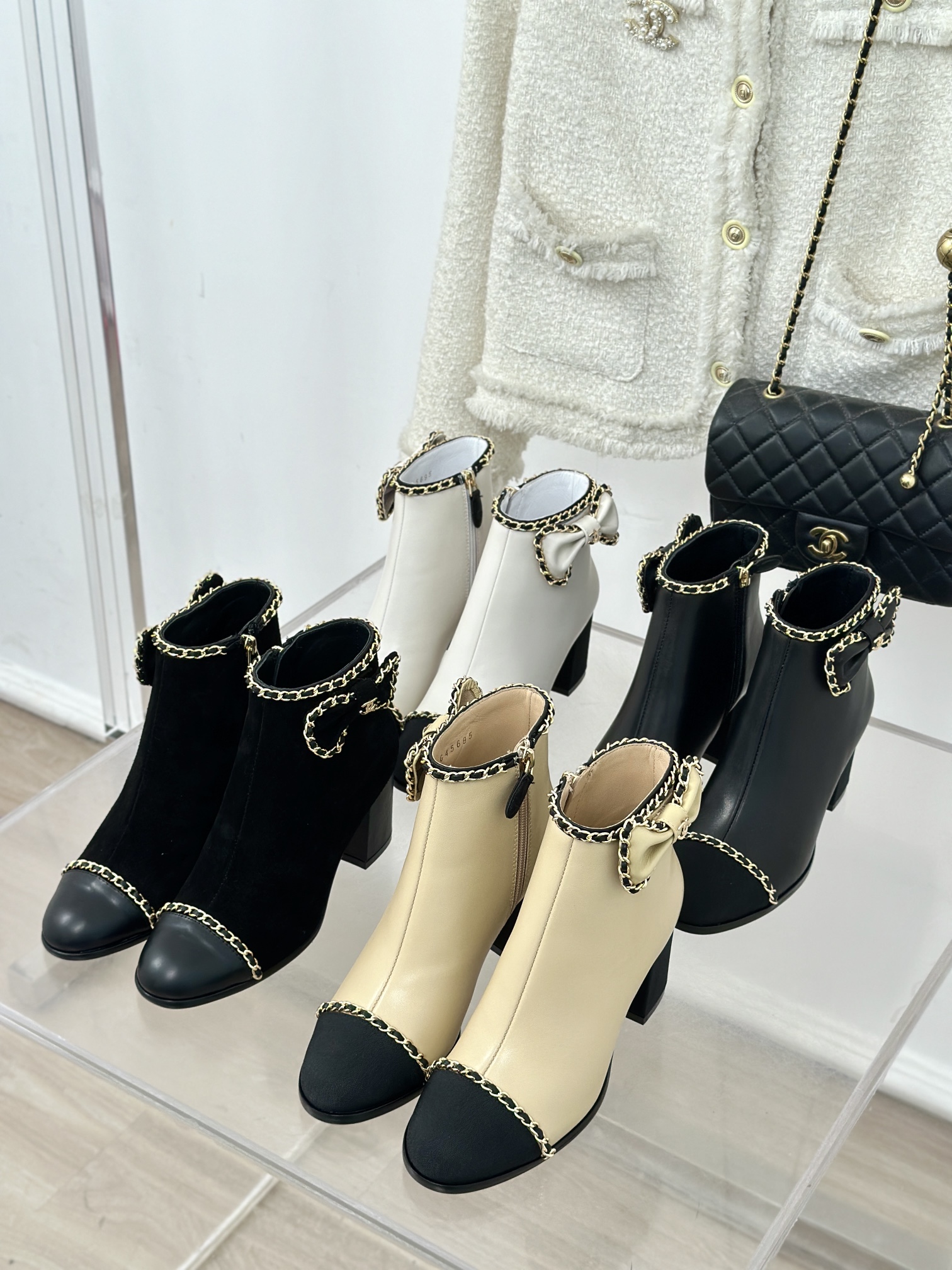 TOP CHANEL Chain Bow Block Heel Ankle Boots - 4 Color