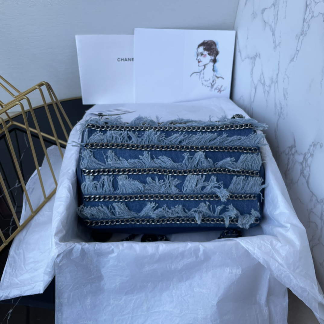 TOP CHANEL Denim Flab Bag Lambskin 25cm - Blue& SHW