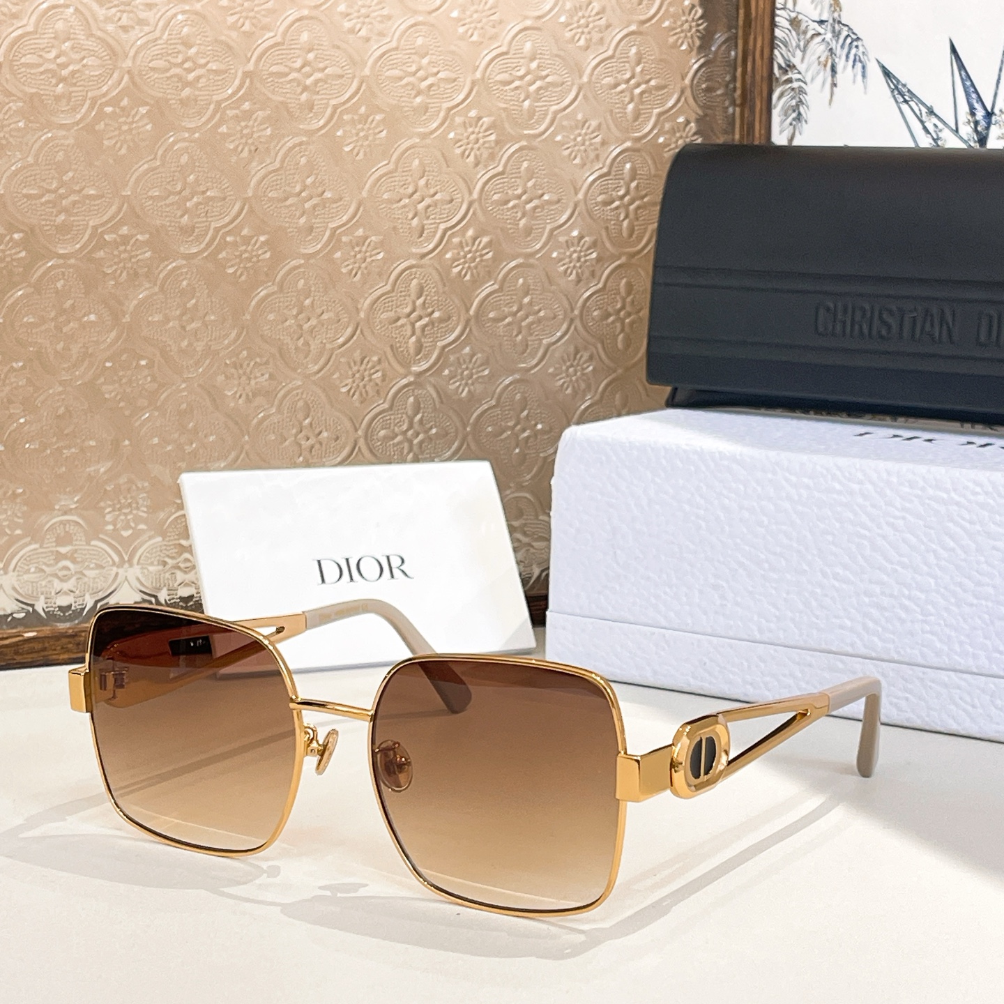 TOP Christian Dior Sunglasses - 6 Color