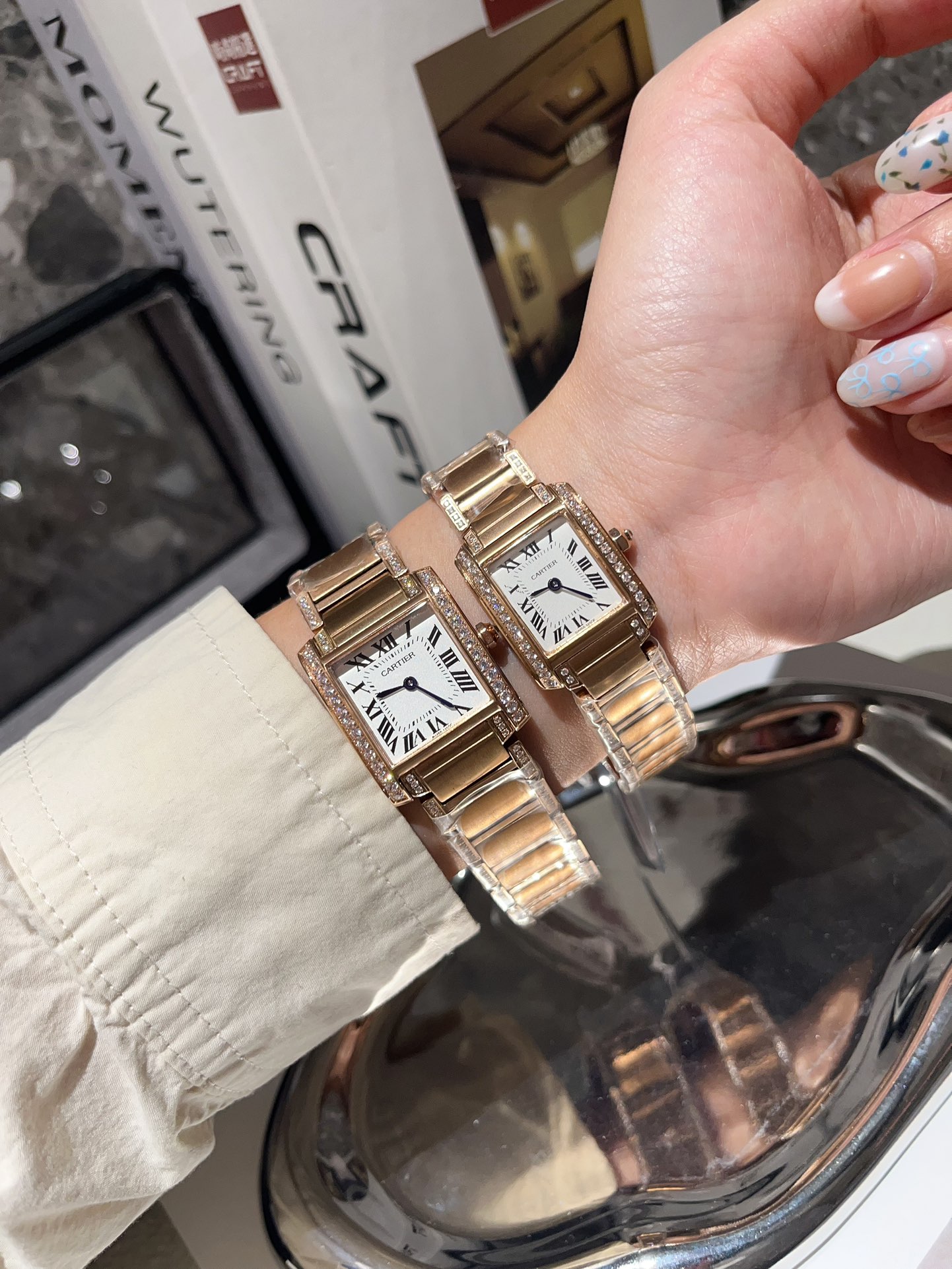 TOP Cartier Tank Must Watch -2 Sizes