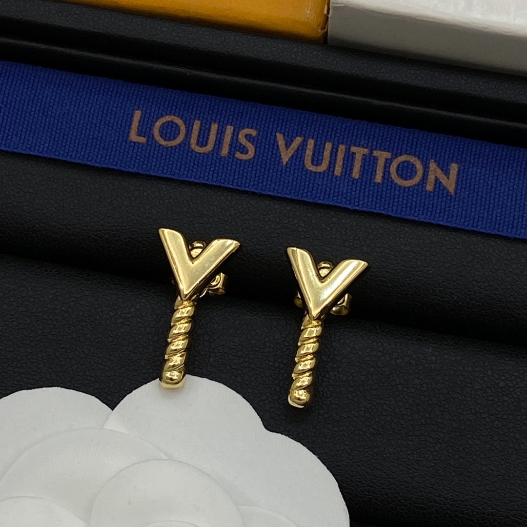 TOP Louis Vuitton LV Earrings - 2 Color