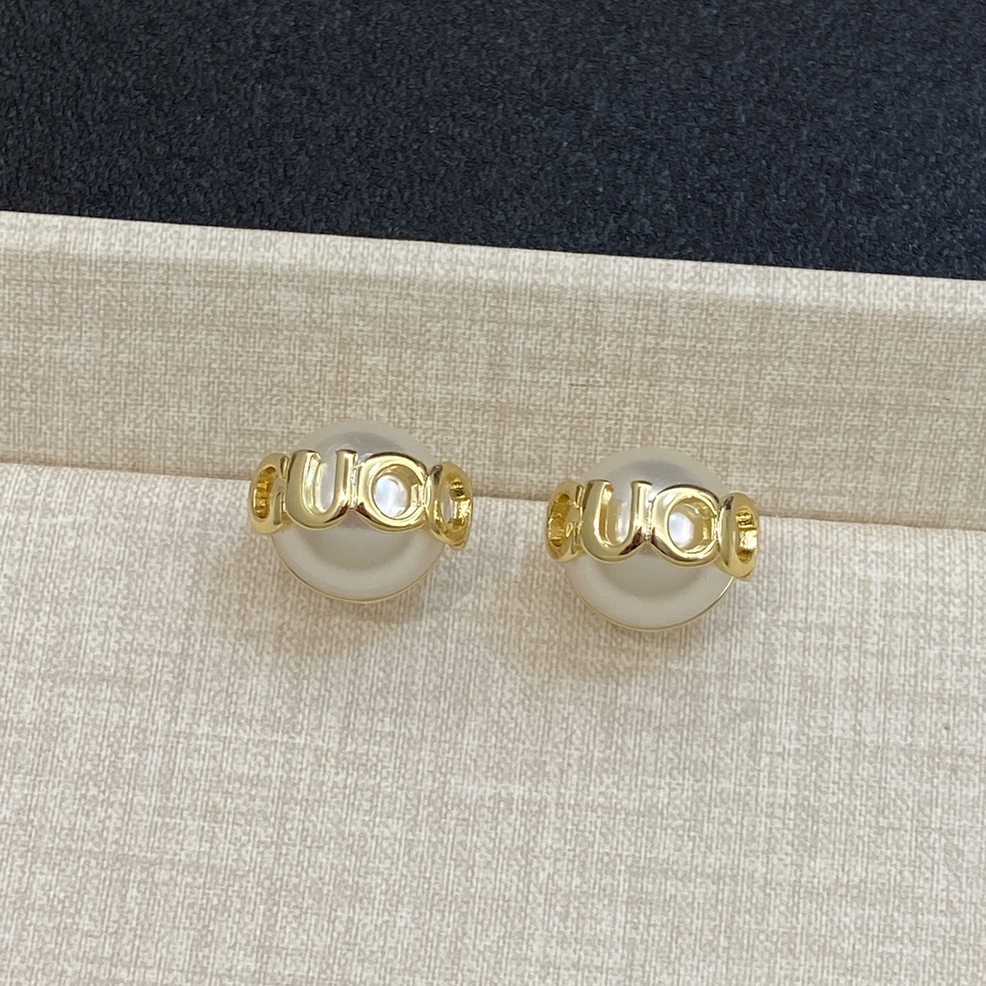 TOP GUCCI  Earrings - Gold