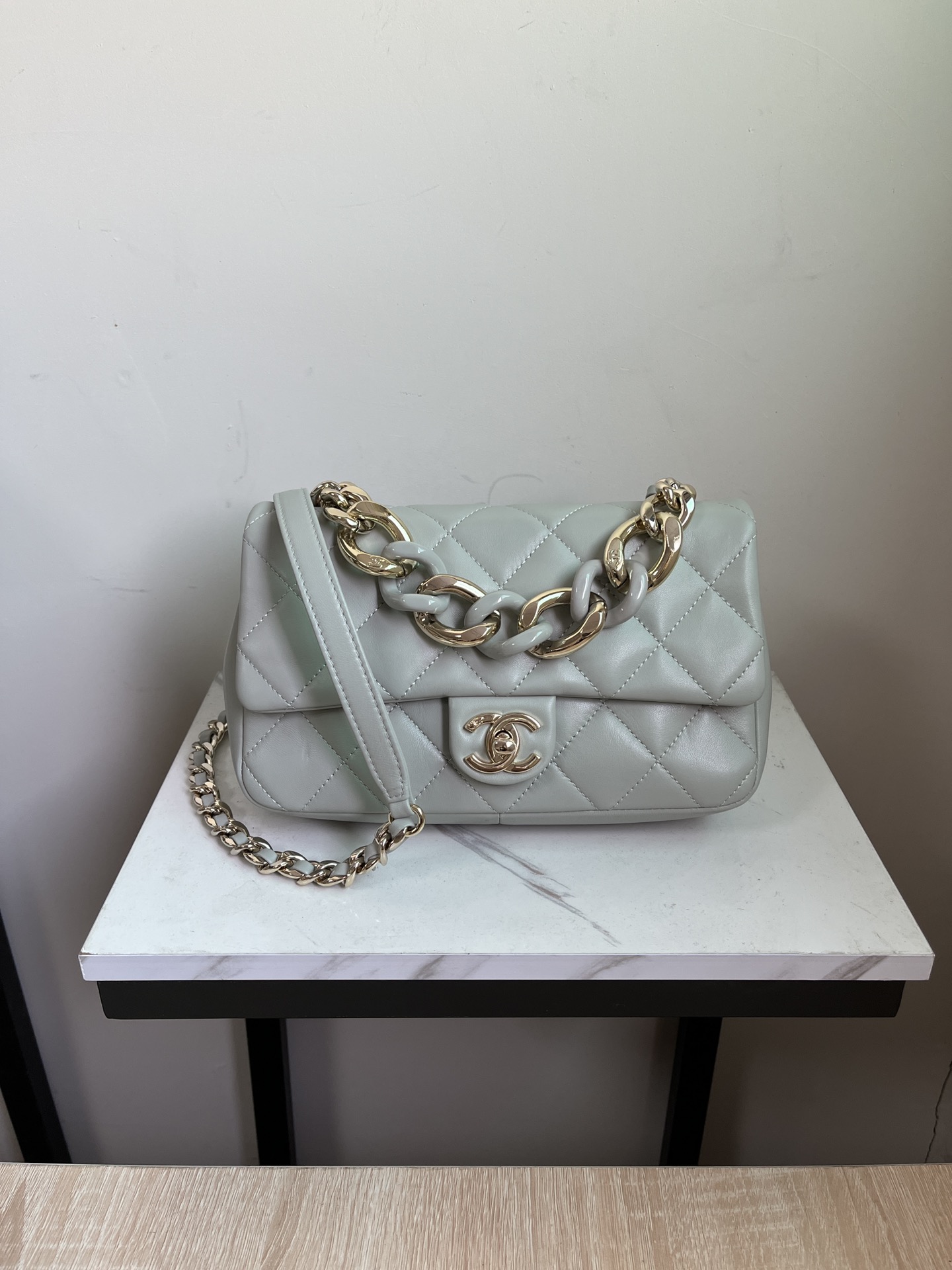 TOP CHANEL Classic Lambskin Flab Bag 16*24*6cm - Light Green&SHW