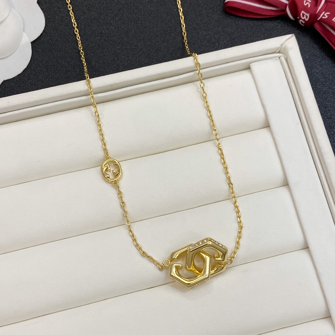 TOP GUCCI GG Necklace - 2 Color