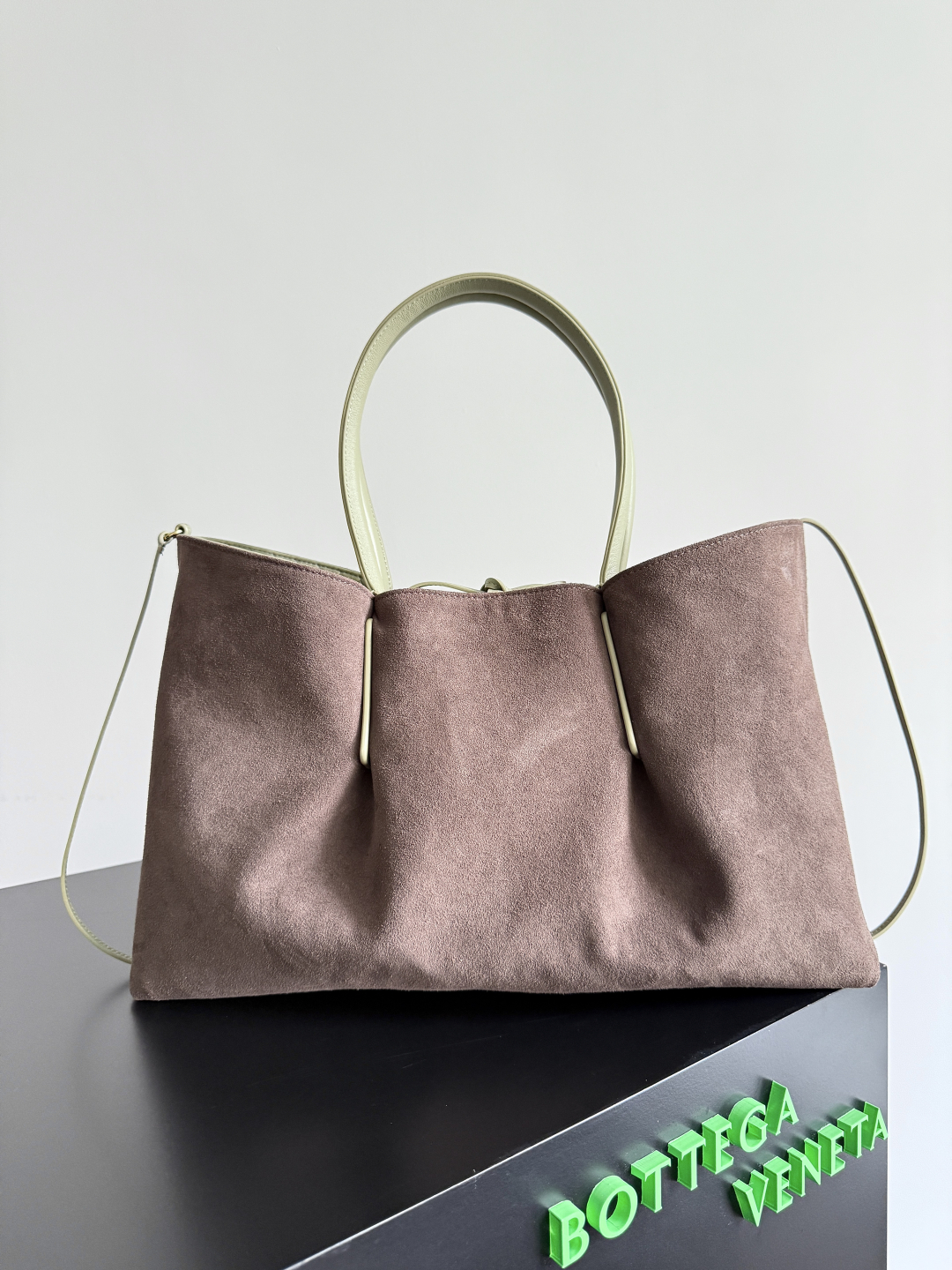 TOP Bottega Veneta BV Pinacoteca Bag 43x23x17.5cm - Green/Chocolate