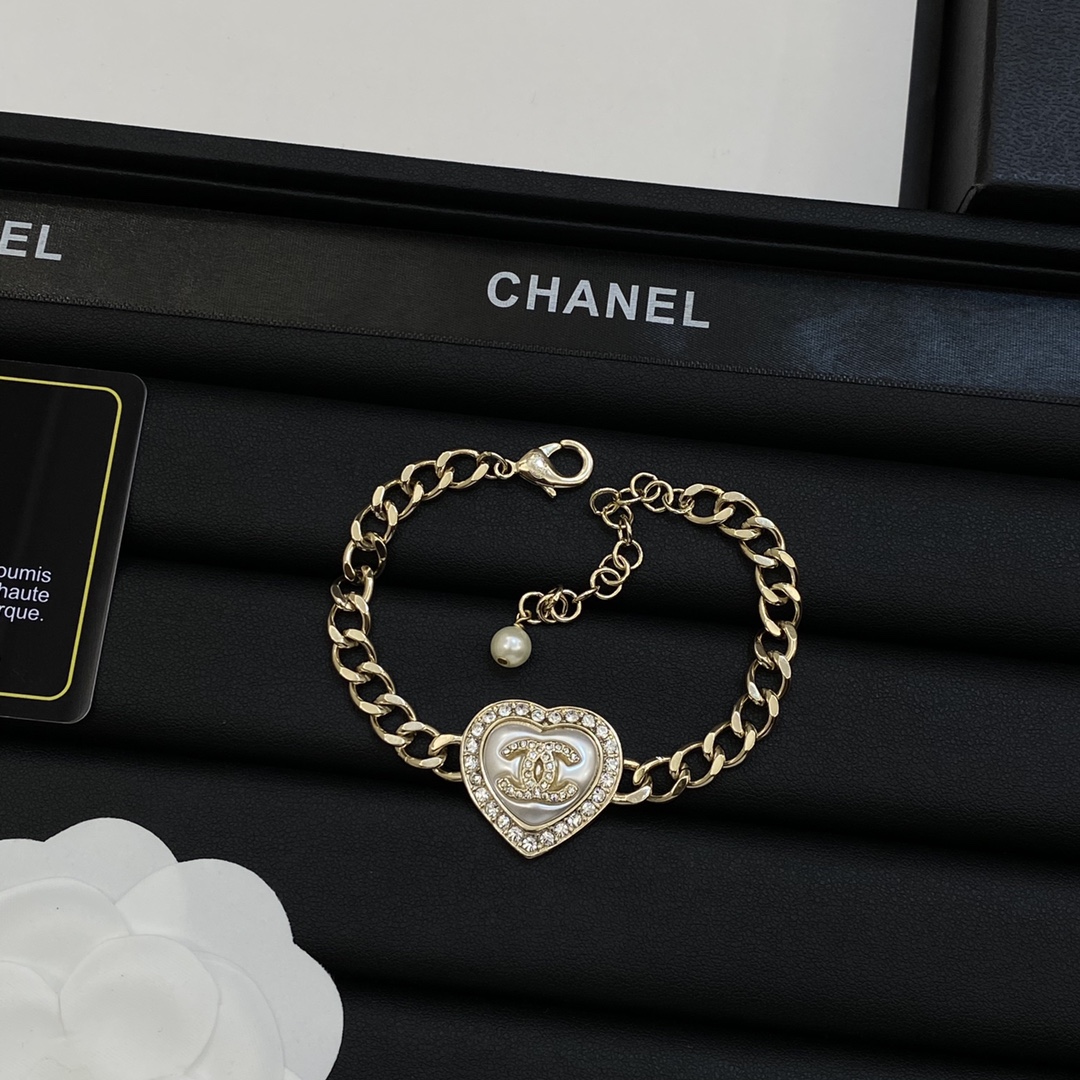 TOP CHANEL Bracelet - 2 Colors