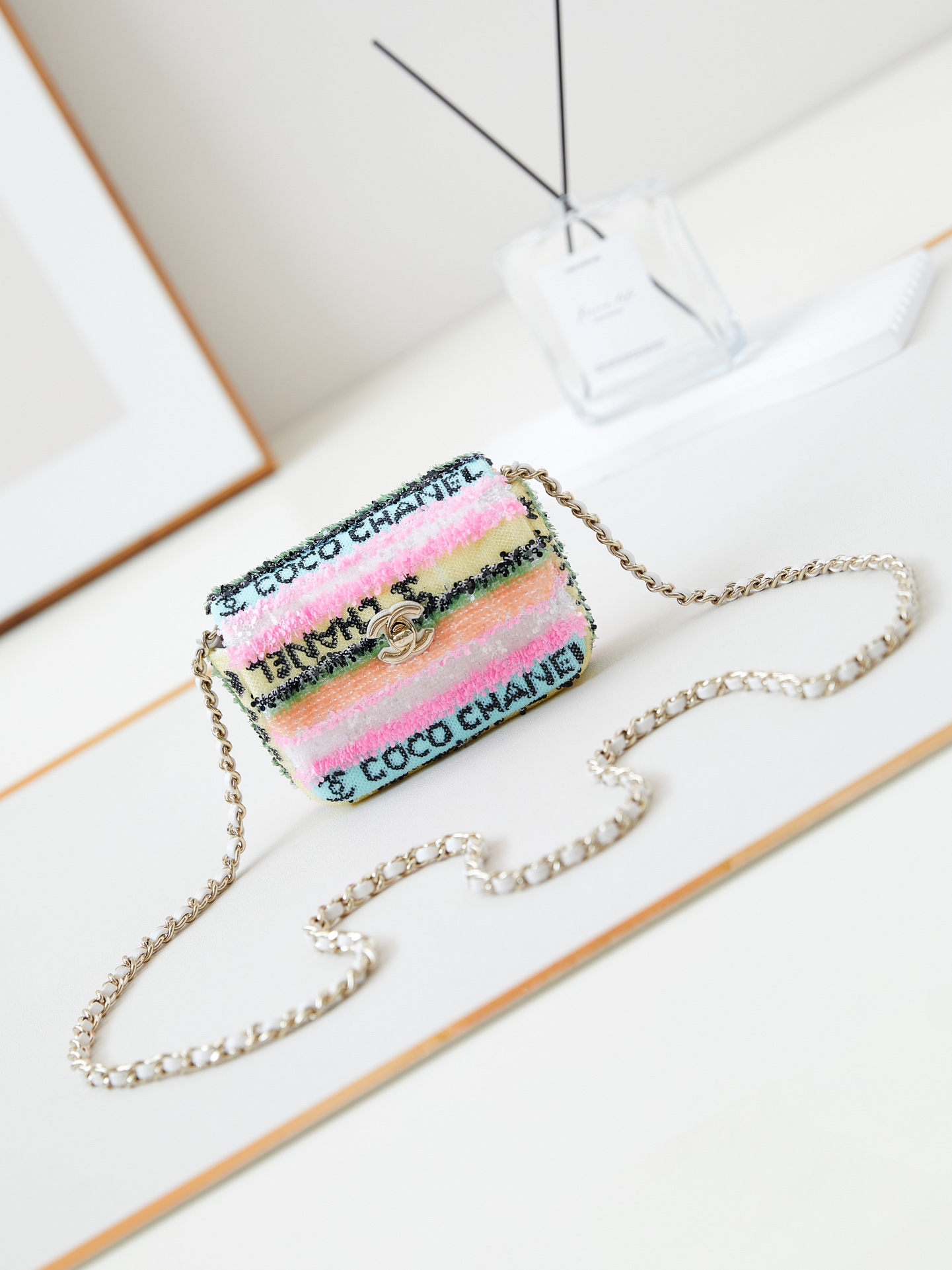 TOP CHANEL Flap Bag with Colorful Letter Sequins 12x10x3cm/14x20x8cm