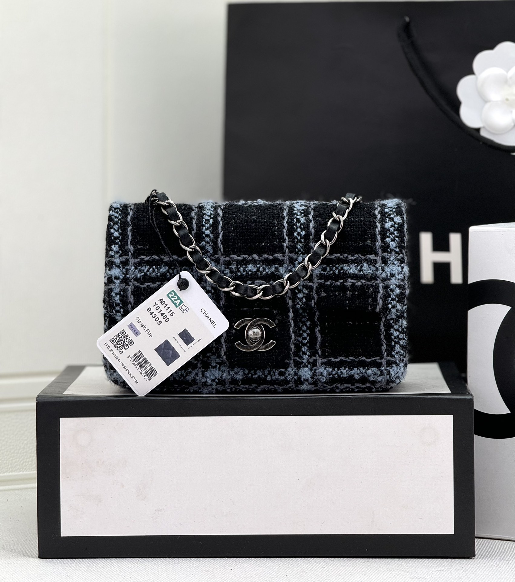 TOP CHANEL Woolen Series Plaid Flap Bag 20cm/25cm - Black and Blue