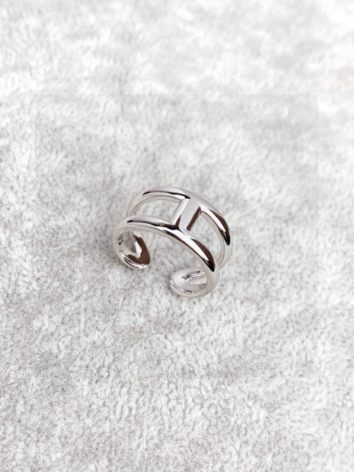 TOP HERMES Ring - Sliver