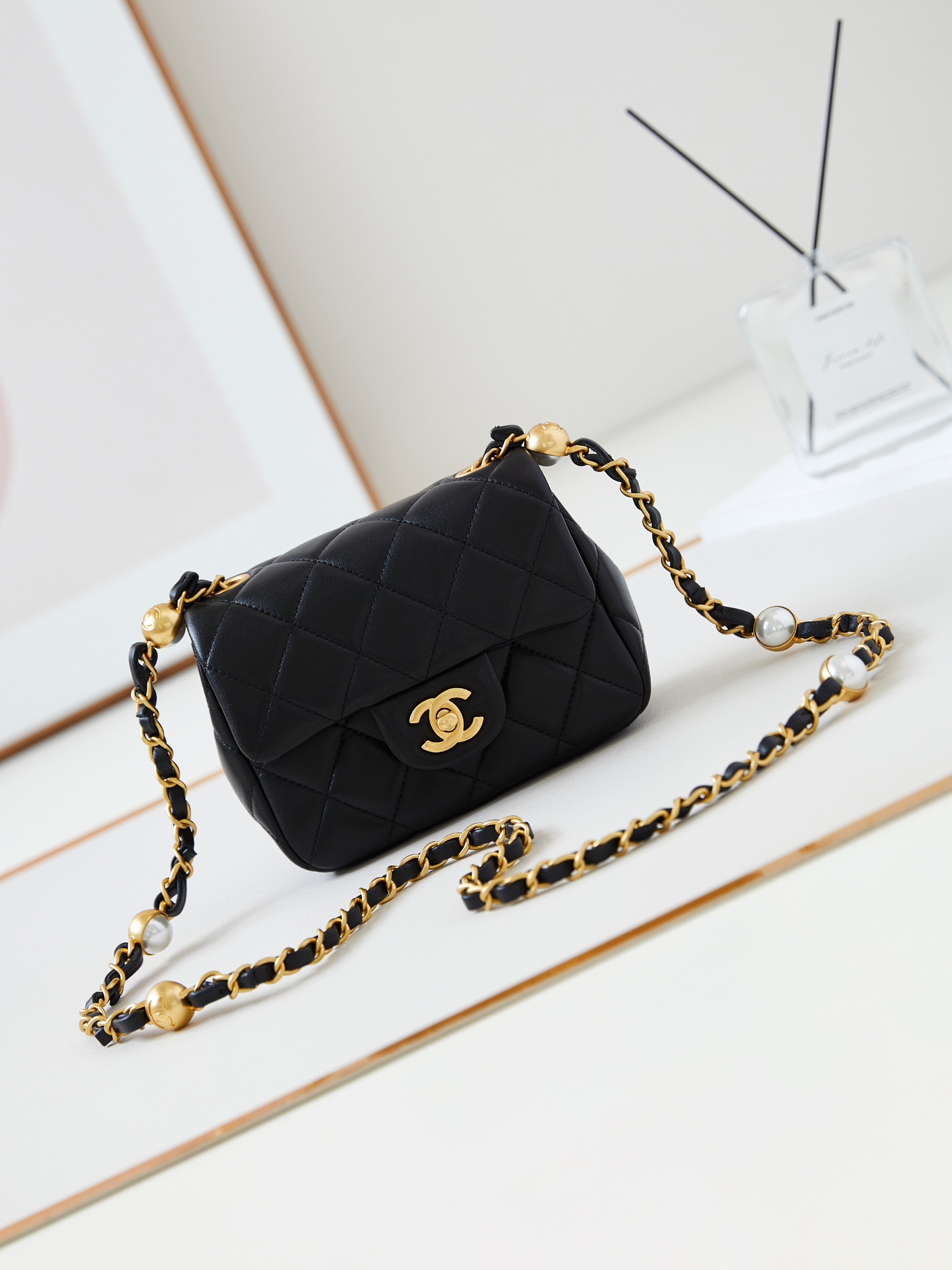 TOP CHANEL Classic Flap Bag 13-18-7cm - 3 Colors