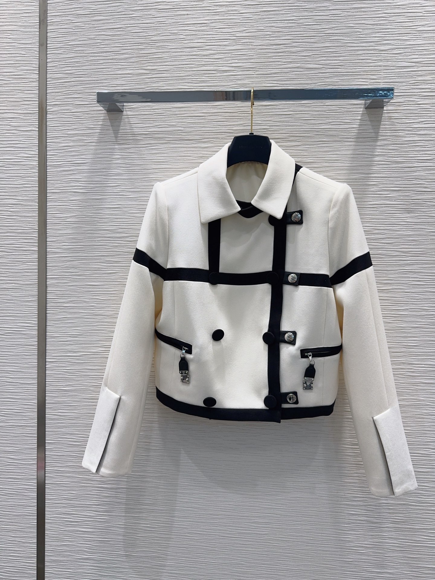 TOP Louis Vuitton LV Jacket - Beige