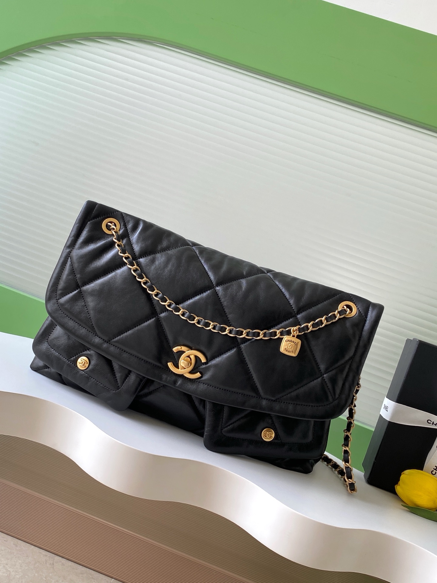 TOP CHANEL Flap Shopping Bag 45×27×10 cm - Black