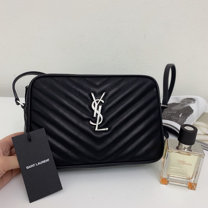 TOP Yves Saint Laurent YSL YSL LouLou Camera Bag - Black w SHW