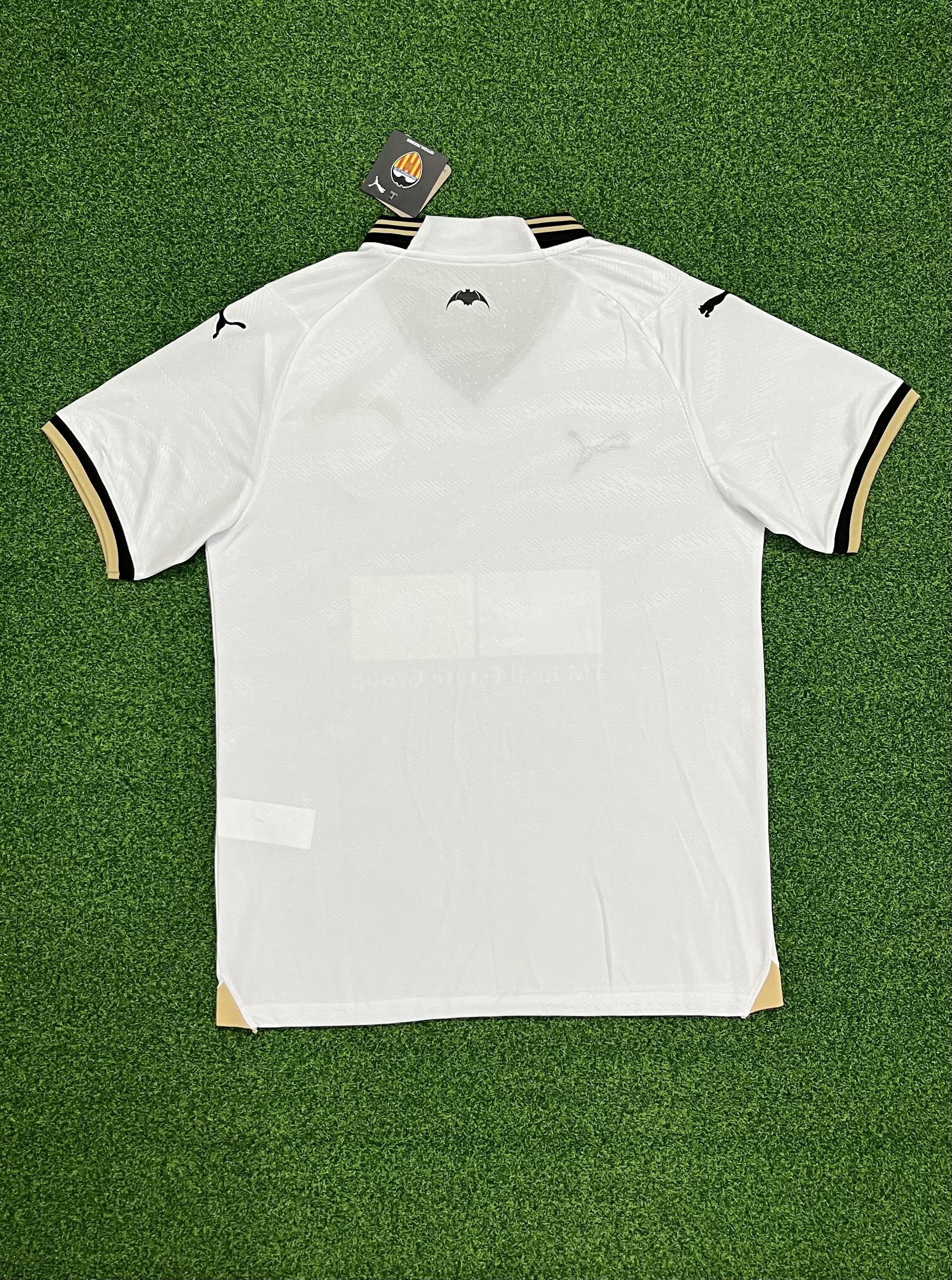 2425 Valencia Cf Home  jersey.Player embroidery version