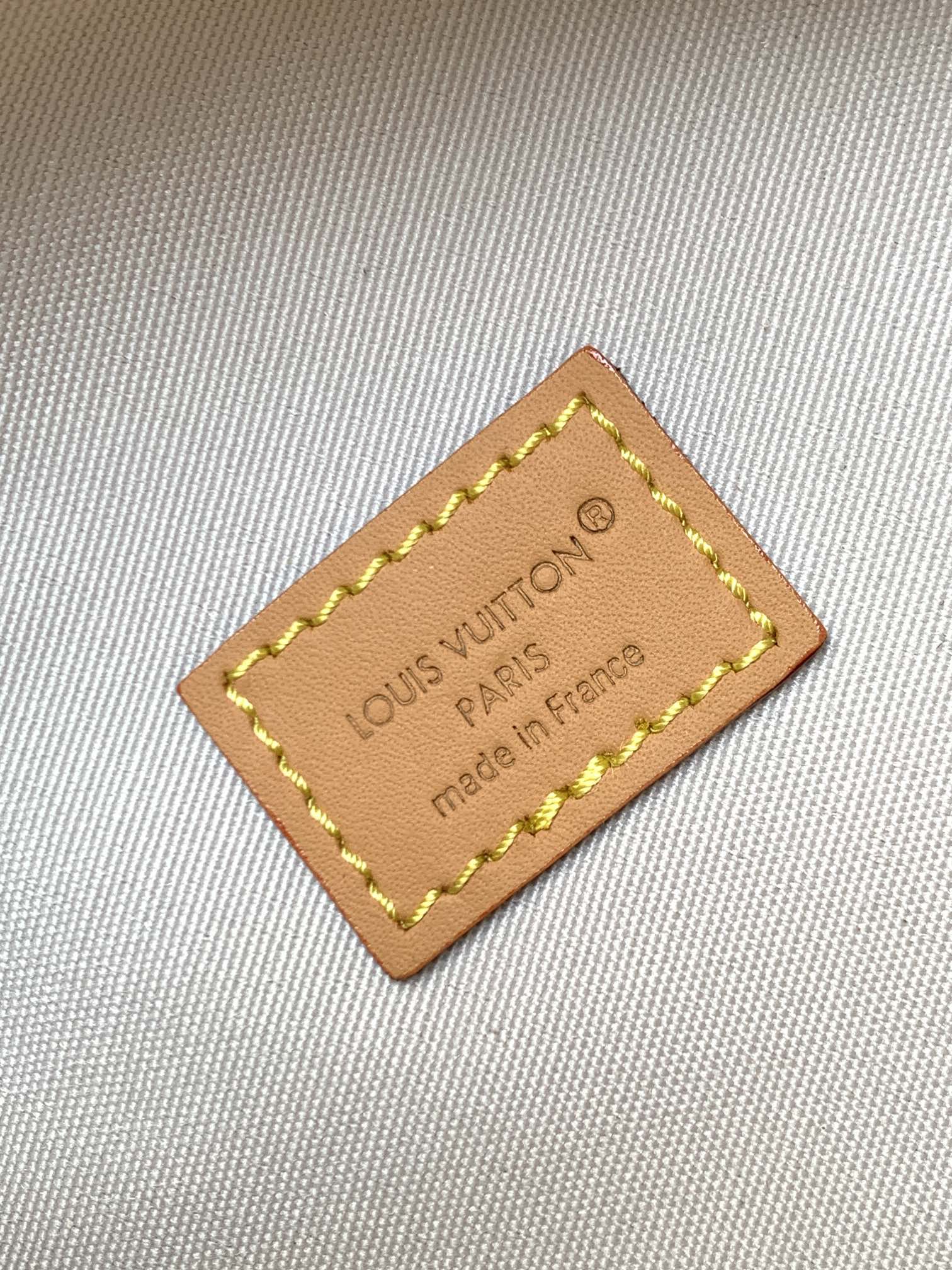 TOP Louis Vuitton LV Monogram Shadow Rush Bag Calfskin 30x15x8cm - 2 Colour