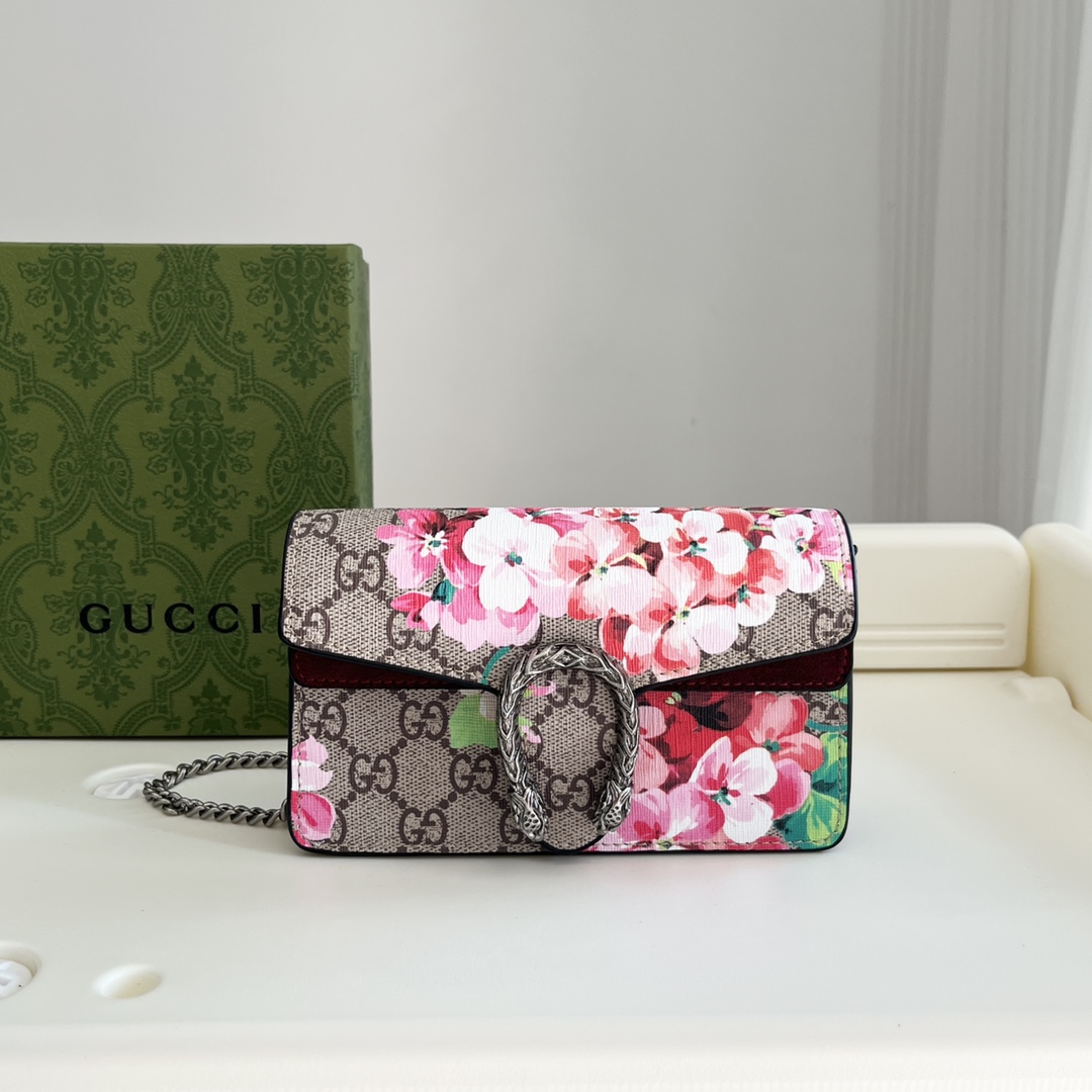 GUCCI Mini Dionysus Shoulder Bag(Replica)